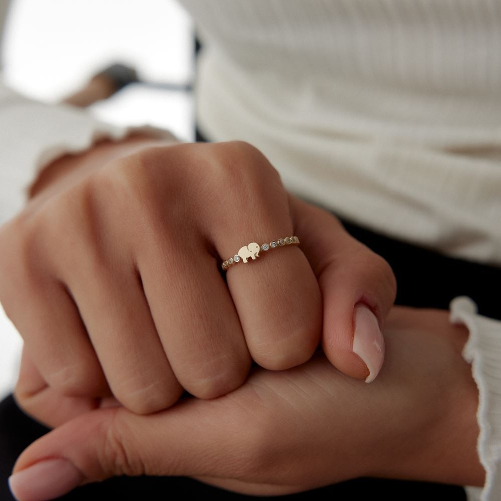 Fil Nokta Taşlı Yüzük