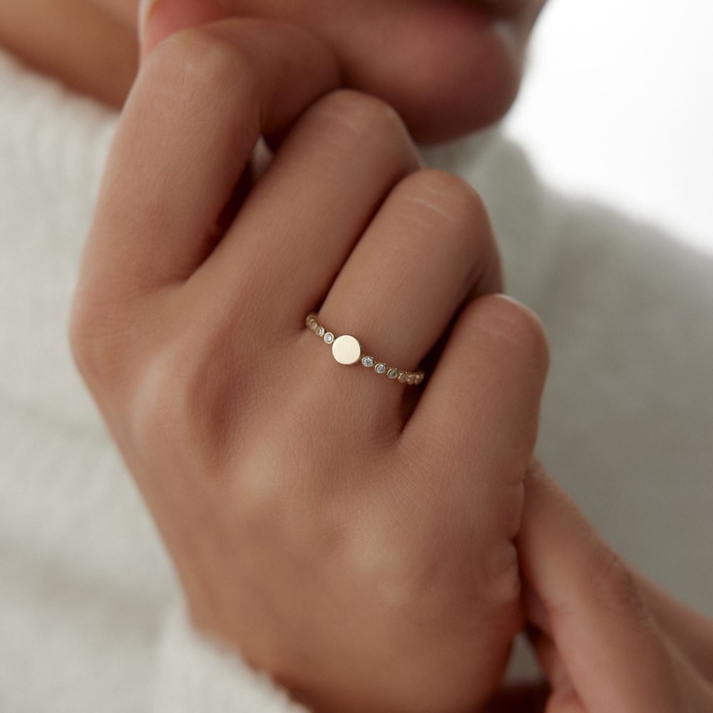 Oval Taşlı Yüzük