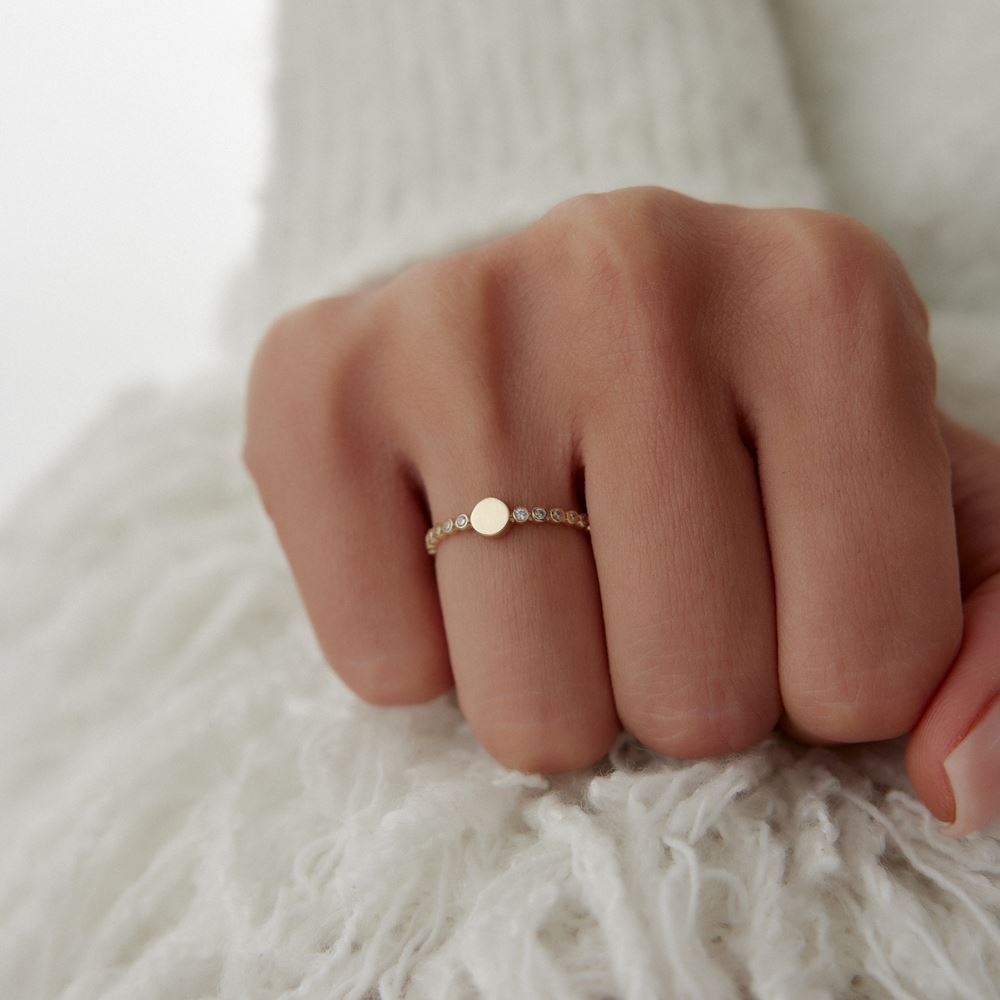 Oval Taşlı Yüzük