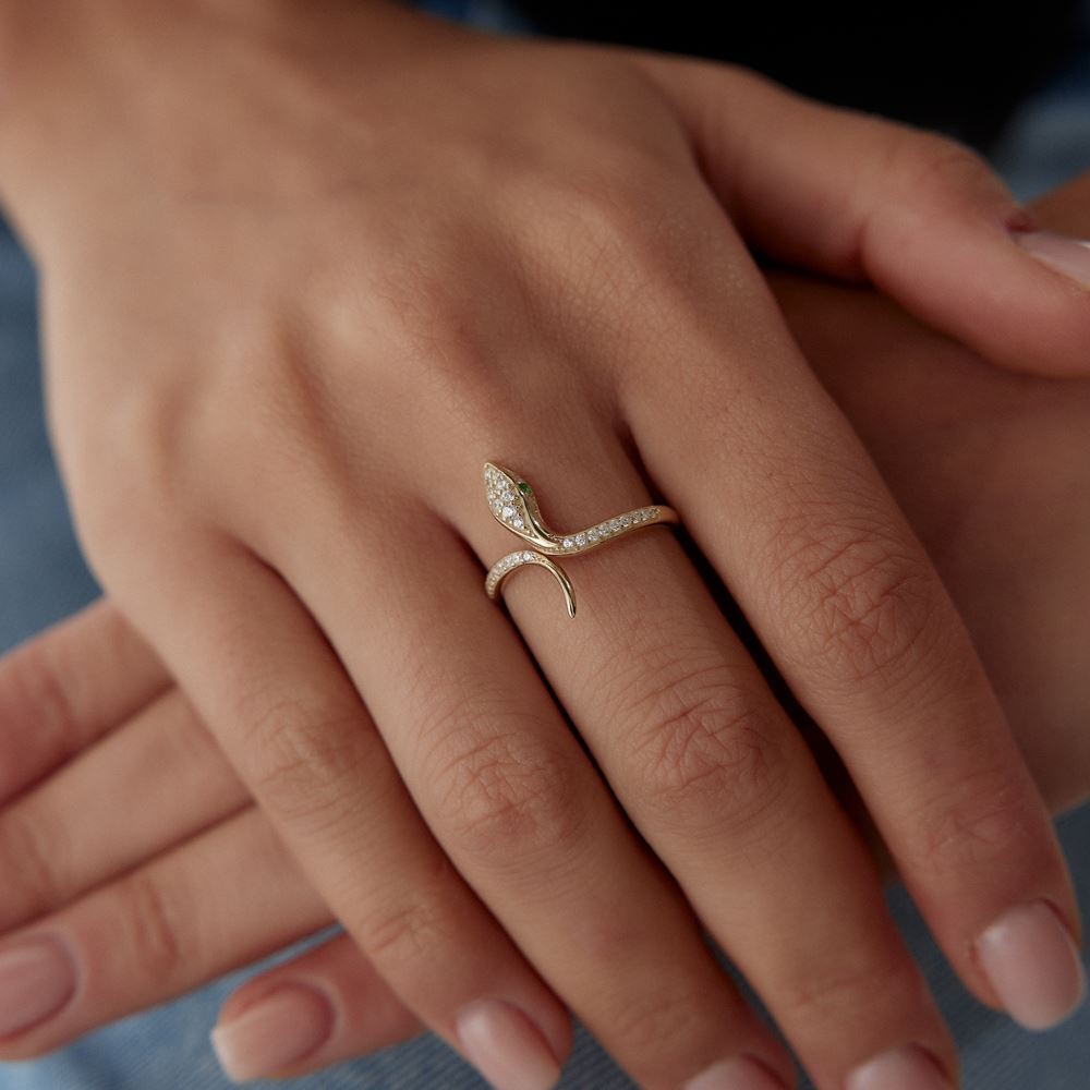 Taşlı Yılan Yüzük