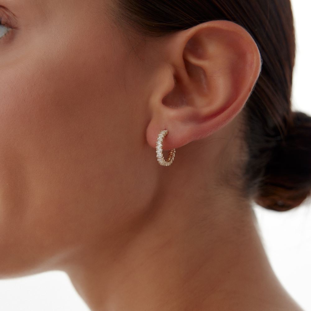 Baget Sıralı Taşlı Küpe