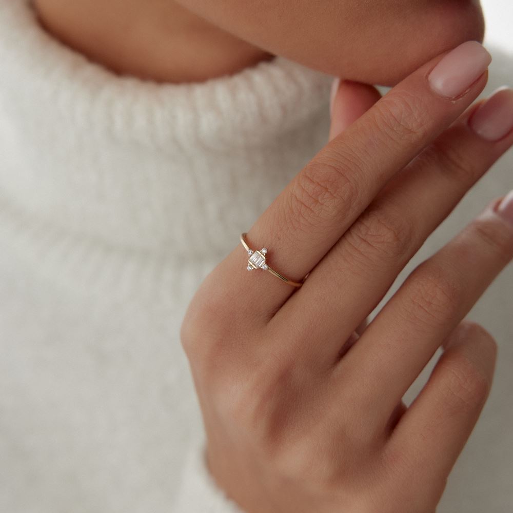 Baget Taşlı Yüzük