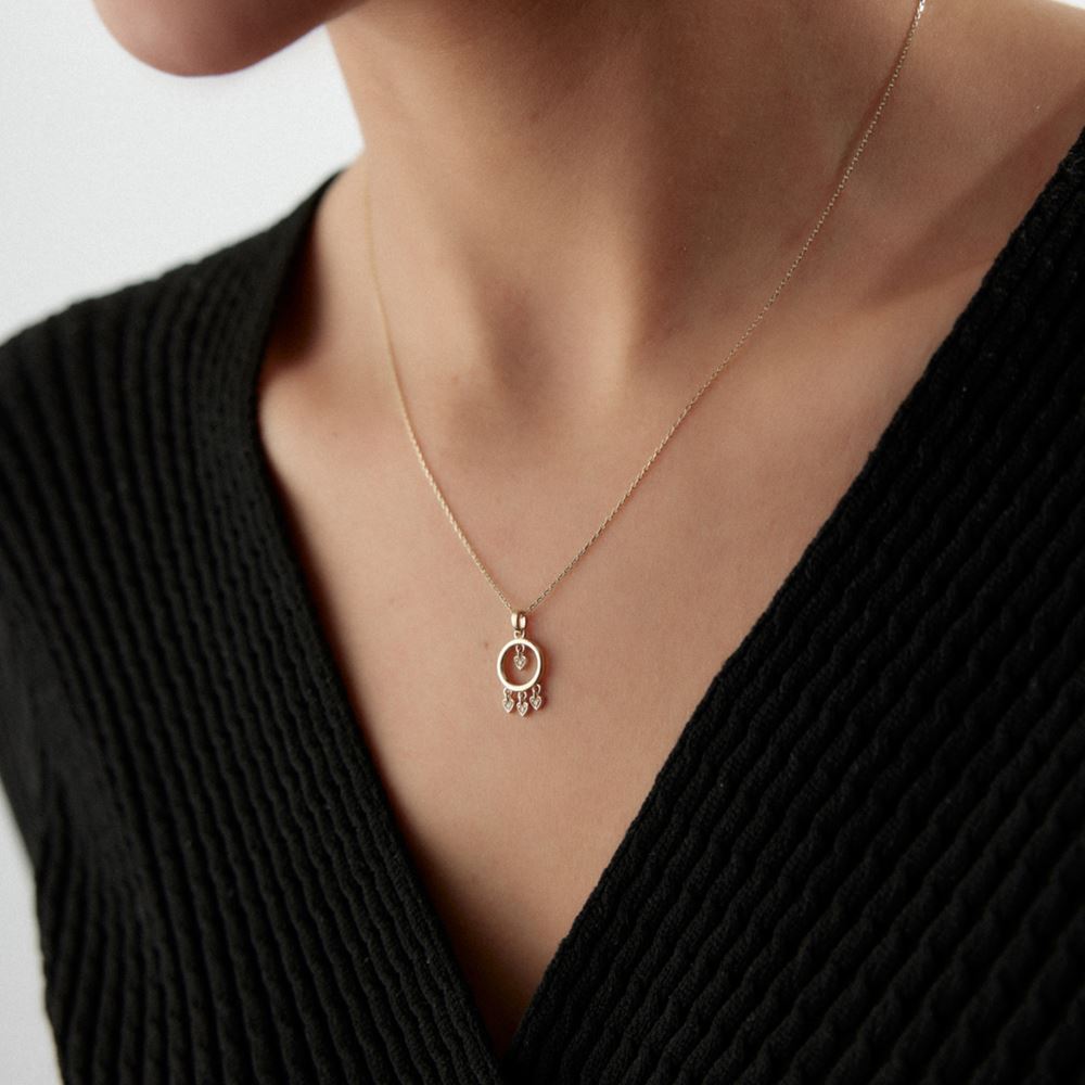 Halka Kalp Tasarımlı Kolye