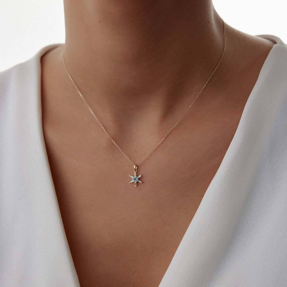 Parçalı Taşlı Çiçek Kolye