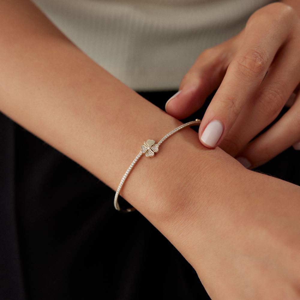 Yonca Taşlı Kelepçe