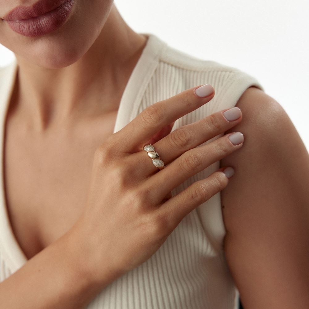 Midye Taşlı Yüzük