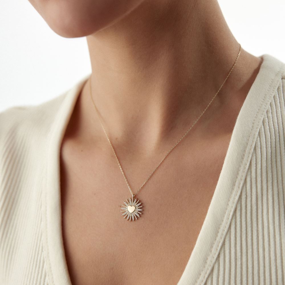 Güneş Kalp Kolye