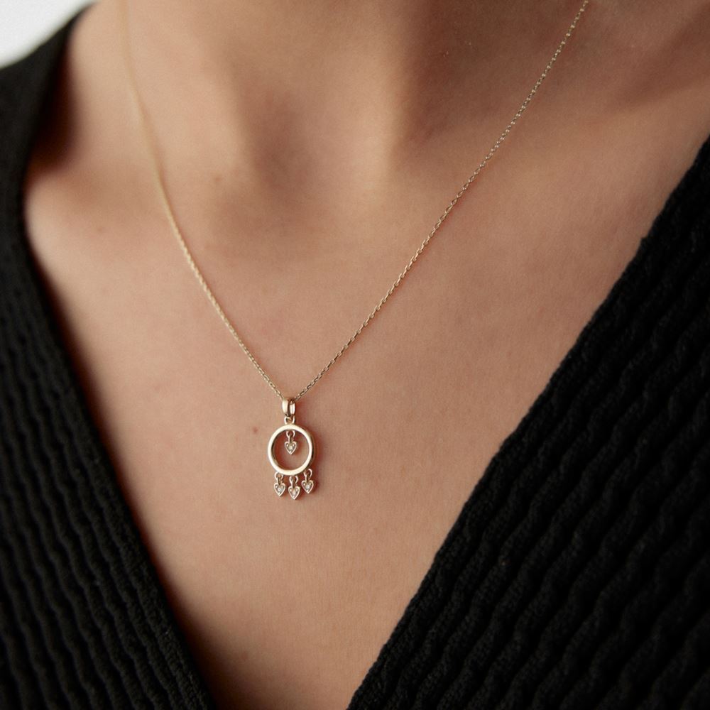 Halka Kalp Tasarımlı Kolye