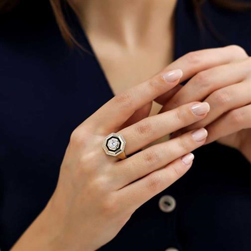 Siyah Mineli Tektaş Yüzük