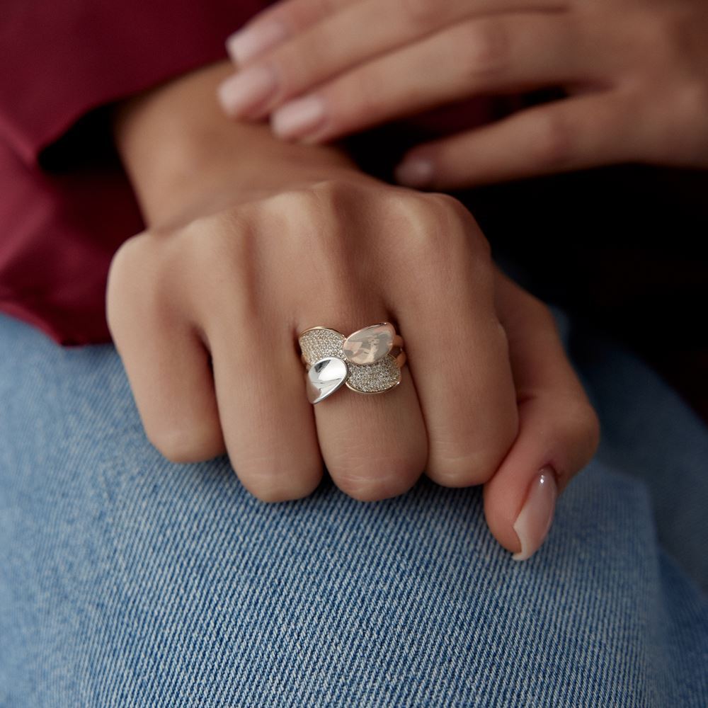 Dörtlü Yaprak Taşlı Üç Renk Yüzük